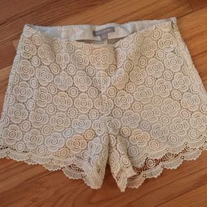 Banana Republic beige lace shorts